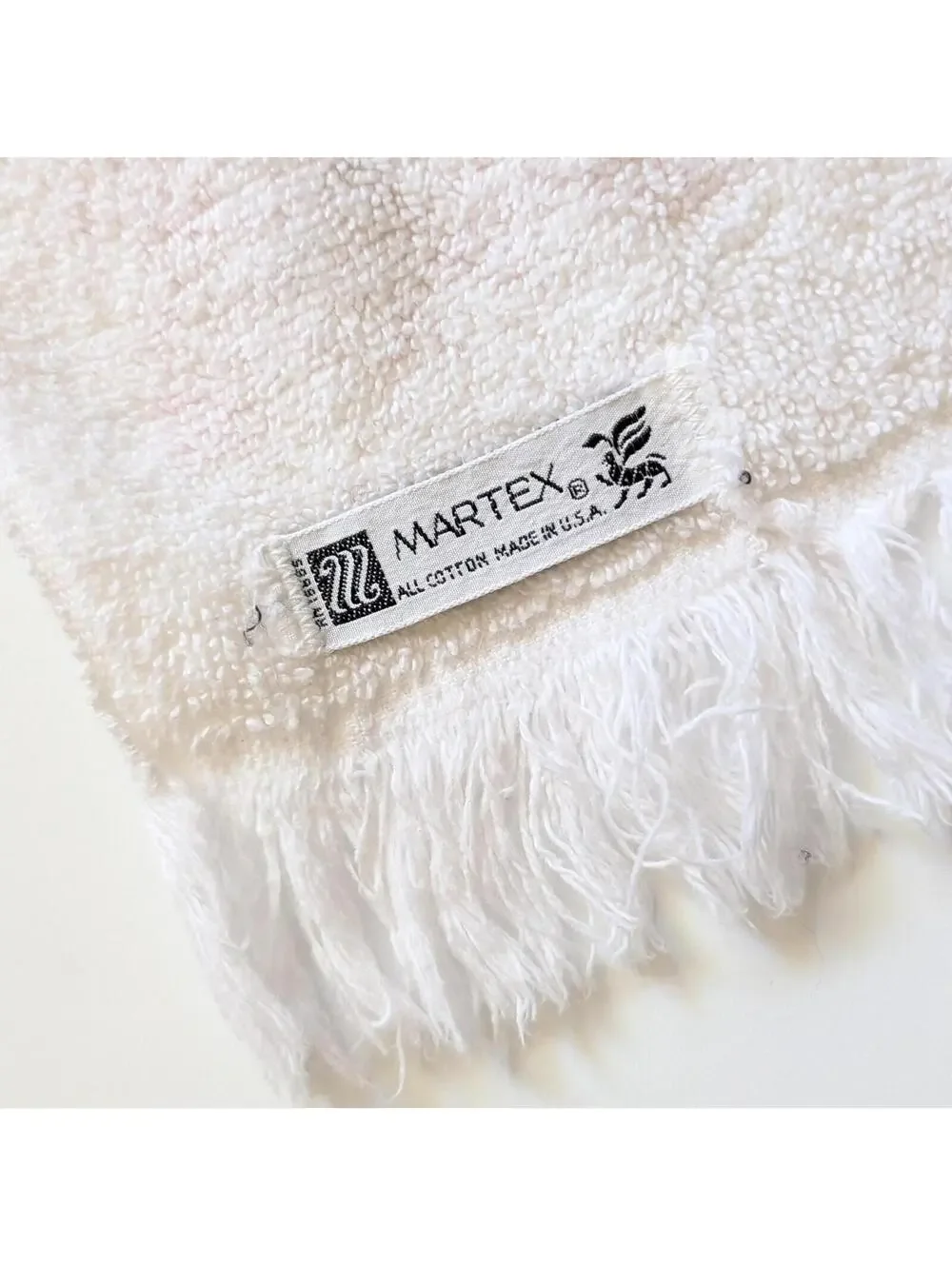 Vintage Martex Bath Towel Set with Pink & White Daisy Pattern